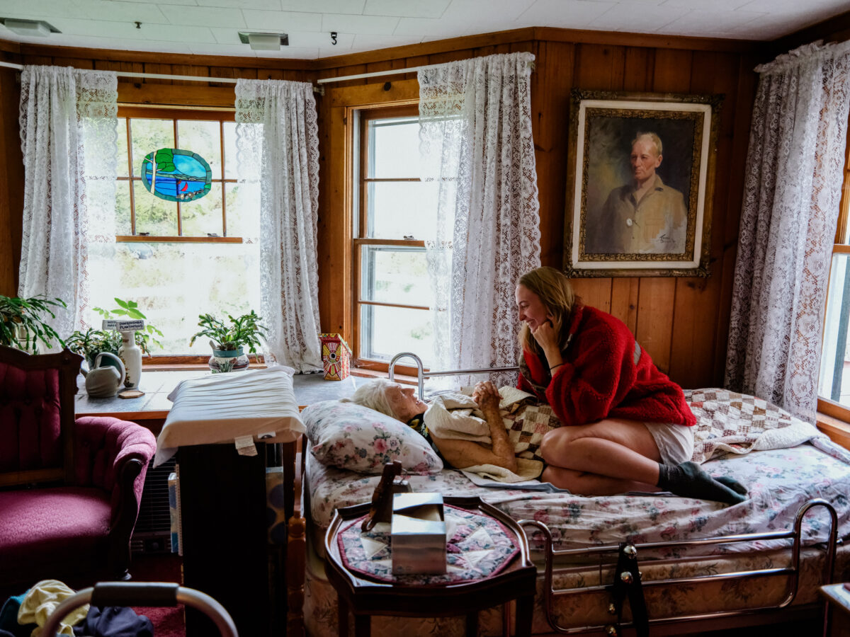 Rianna Starheim, 32, spends time with her grandmother, Ruth Rose Many, 95. Rianna gave up her day job to be the full time caretaker for her grandmother after a stroke that led to severe memory loss. CREDIT: Rosem Morton